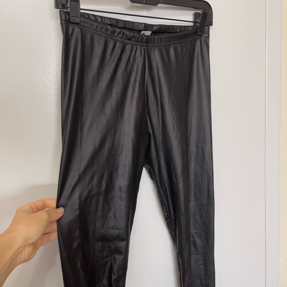 Sxciety Faux leather leggings - Picture 1 of 7